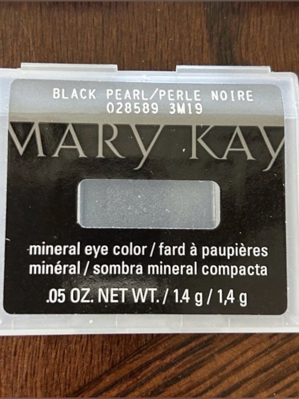 Mary Kay Mineral Eye Color Black Pearl New in Original Package New Discontinued.